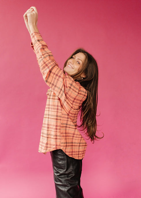 Under The Radar Plaid Shirt// Peach